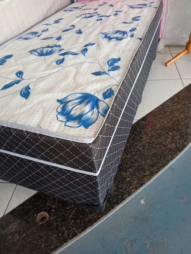 Cama Box Solteiro Floral Elegante 05cm de espuma 
