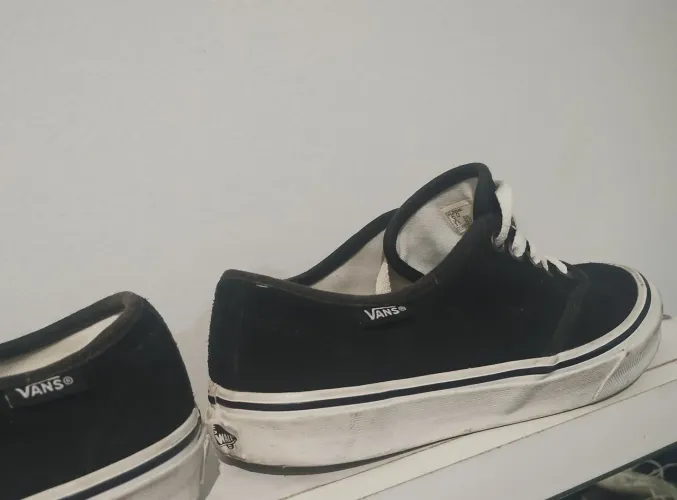 Tênis vans authentic black