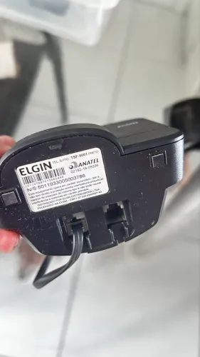 Telefone portátil com carregador elgin