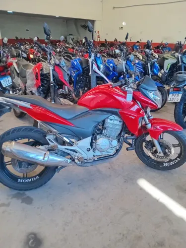 CB 300R 2014 VITÓRIA MOTORS