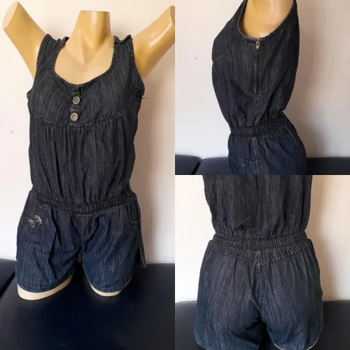 Macacão Jeans Feminino Curto