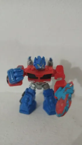 Boneco Transformers Optimus Prime