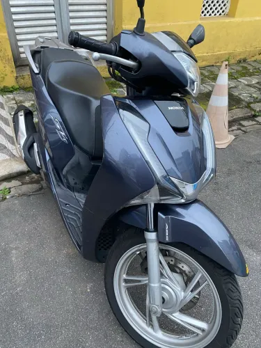 SH 150 i  -  R$ 12,000 ( Aceito troca) 