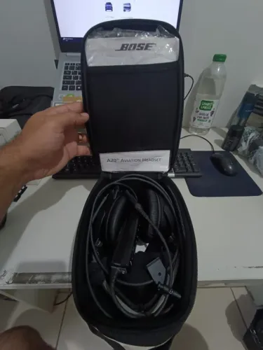 Bose A20 Aviation Headset 