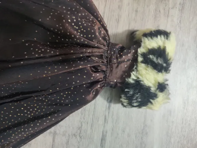 Vestido de Boneca Barbie Vintage com pelúcia 