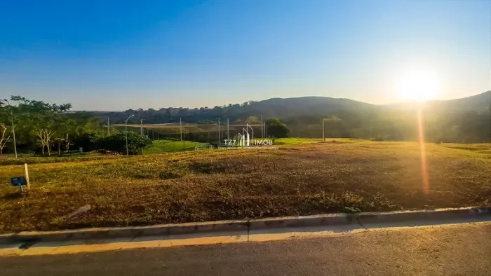 Lote plano Jardins Bolonha - Lote com 300m² - quitado e Registrado: R$325 000,00 Qd - 13