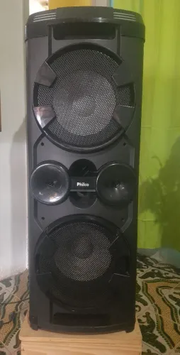 Caixa de som torre Philco 
