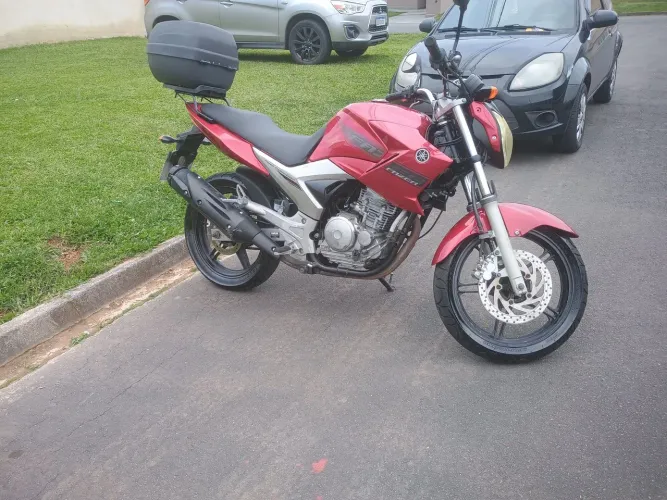 YAMAHA FAZER 250