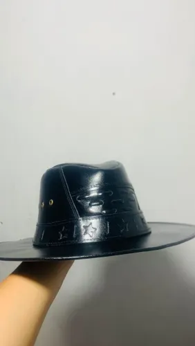 Chapéu de cowboy/vaqueiro de couro