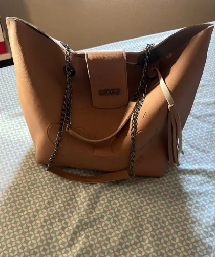 Bolsa colcci feminina bem espaçosa linda