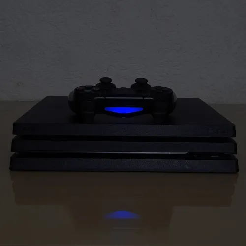 PS4 PRO 1TB IMPECÁVEL 