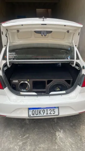 Som automotivo