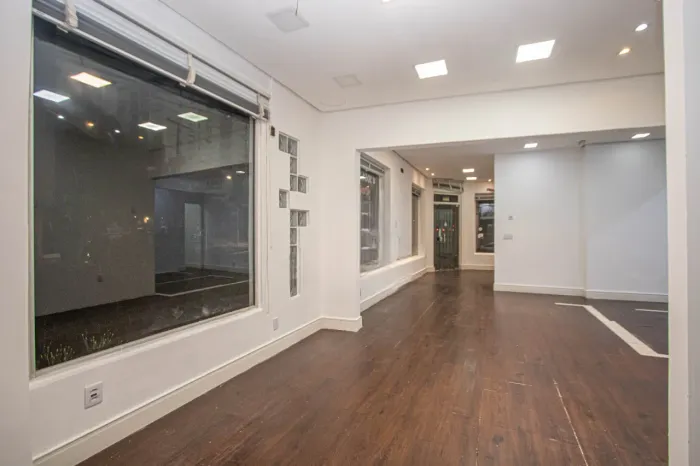 Ponto Comercial/Loja para Alugar no Bairro Petrópolis com 110 m² de Área Útil