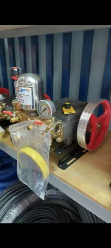 BOMBA DE LAVA-JATO 4HP 30 A 45 POR MIN TOYAMA