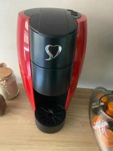 Troco por cafeteira DOLCE GUSTO 