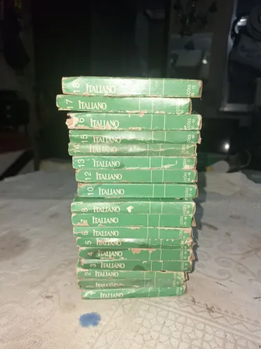 coleção  de fita k7 .aula de italiano. 17 unidades 