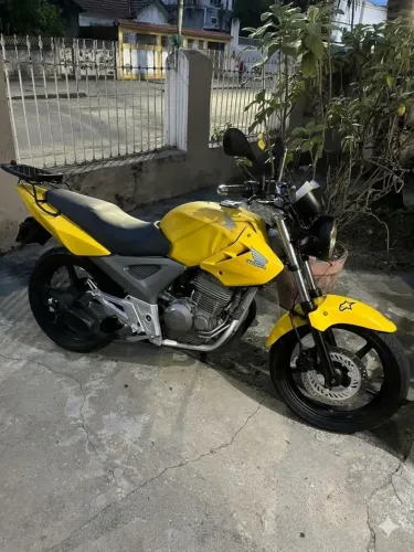 Honda CBX 250 Twister 2008