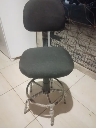 Cadeira de escritório rodízio