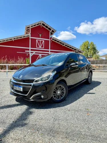 Peugeot 208 Allure 1.6 Flex 16V 5P Aut. 2017