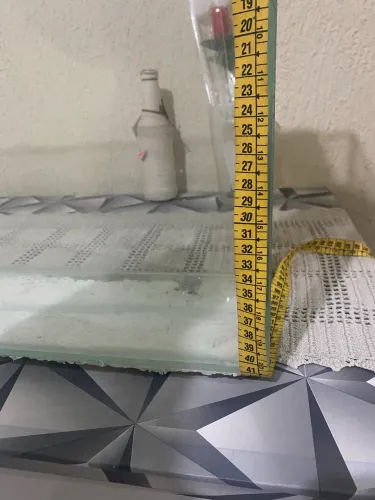 Aquário grande de embutir na parede