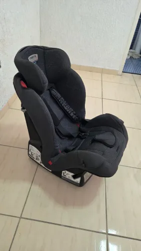 Cadeirinha para auto reclinável Burigoto
