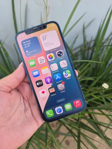 iPhone 12