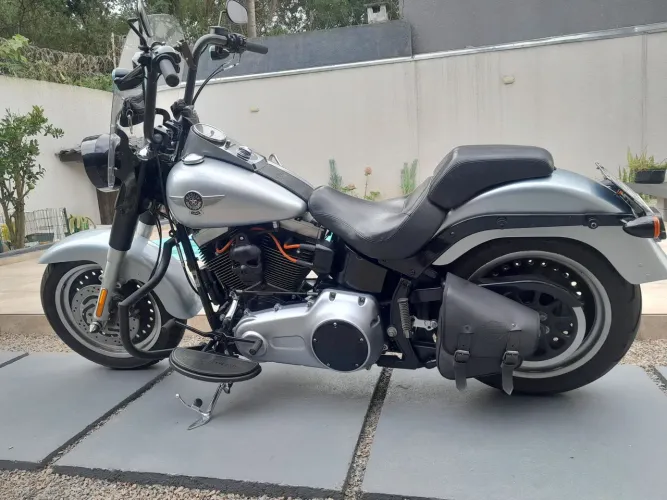 Harley davidson fat boy 