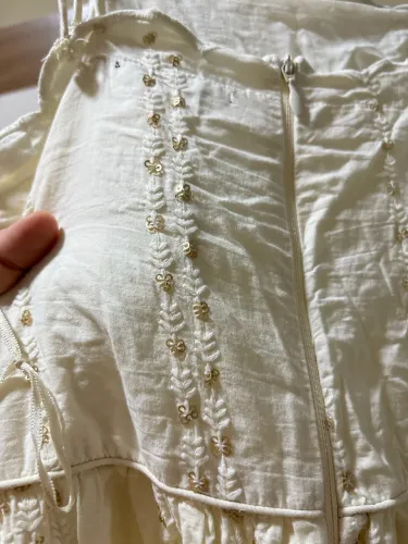 VESTIDO DE LESE E APLICAÇÃO RENNER