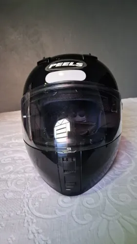 Capacete Peels