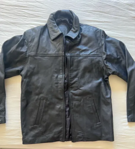 Vendo casaco de couro legítimo marca búfalo