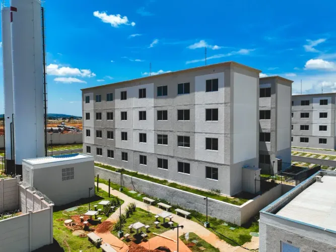 Ágio 2/4, Permite Pagar no nome, prox ao Portal Sul Shopping e Garavelo.