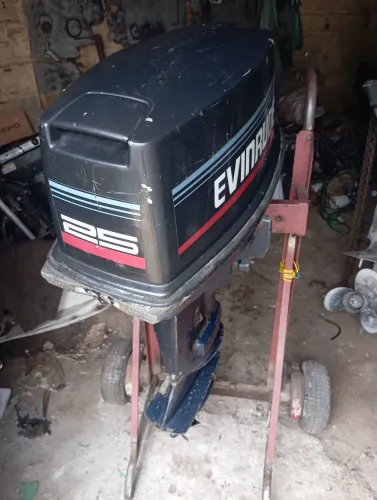 Motor de popa evinrude 25hp