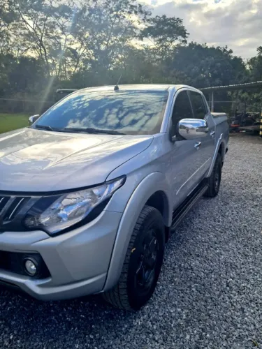 Mitsubishi L200 Triton Sport HPE 2.4 CD Diesel Aut. 2018