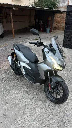 ADV 160