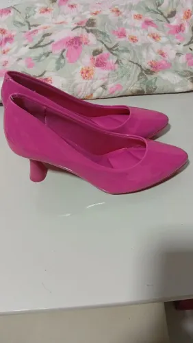 Vendo Sandália salto alto