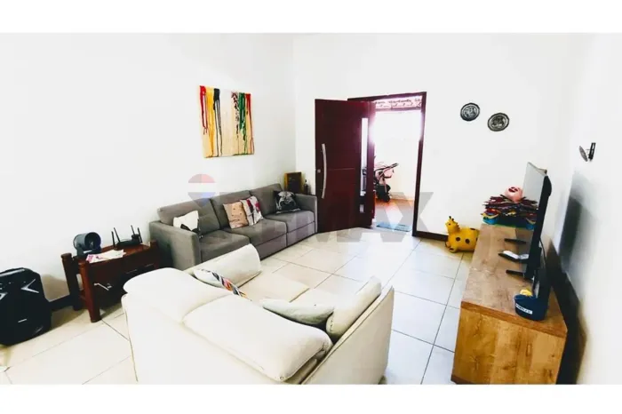 PARA LOCAÇÃO : Apartamento 2/4 Totalmente Mobiliado em Amaralina: Entrar e Morar!