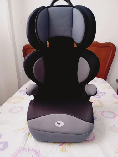 Cadeirinha de Carro/ Assento de Elevação