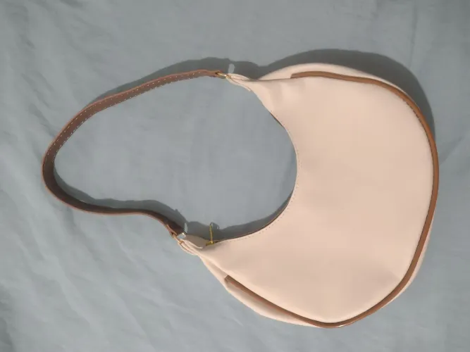 Bolsa Branca nova