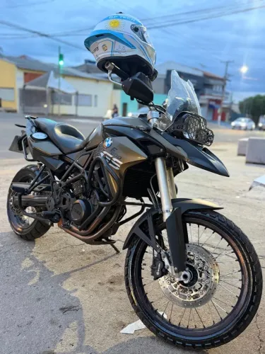F800 BMW - ANO 2012