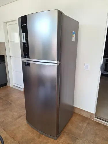 Vende-se geladeira frost free 462l