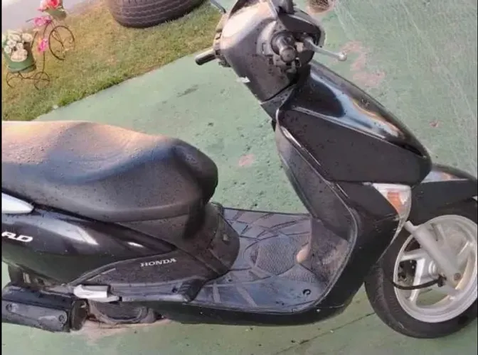 HONDA LEAD 2010 Pouco rodada