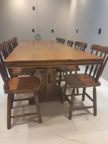 Mesa rustica jantar c9m 10 cadeiras.