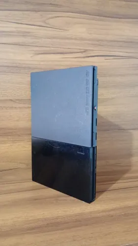 PlayStation 2 + 2 controles pronto para jogar