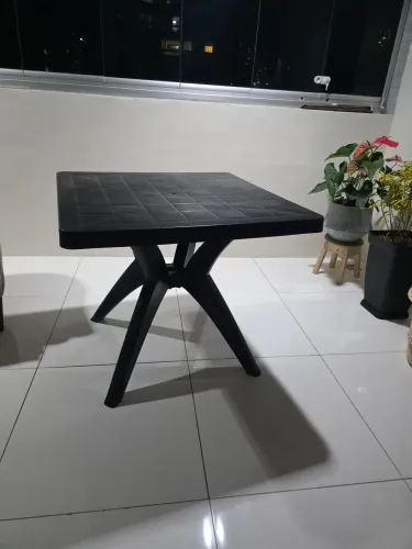 ? Mesa de Polipropileno 85x85 - Excelente Estado | Pouquíssimo Uso