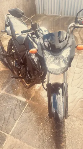 Moto Yamaha fezer 150 
