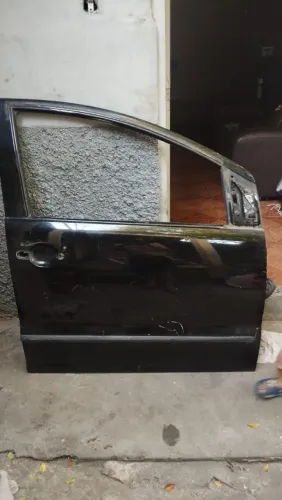 Porta Fox lado passageiro 