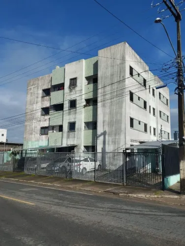 Apartamento com 2 dormitórios à venda por R$ 146.000,00 - Paratibe - João Pessoa/PB