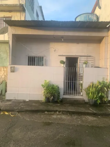 CASA NO CURADO III - ótima localização 