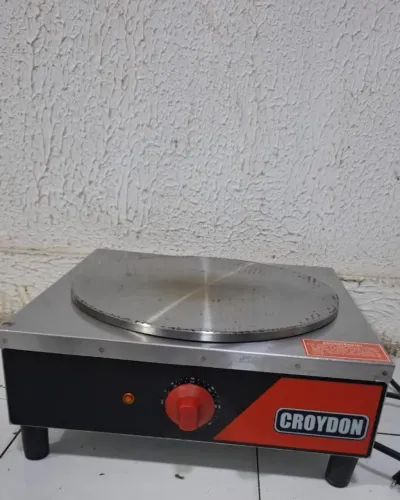 Panquequeira Elétrica Simples MPES 220v Croydon (nunca usada) 