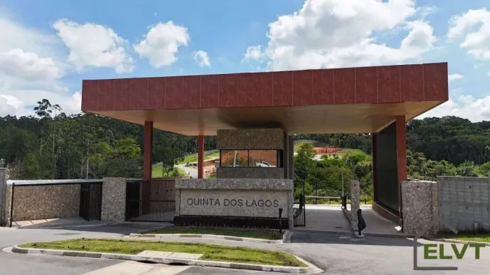 Terreno de Esquina no Condomínio Quinta dos Lagos Cotia | Próximo Granja Viana